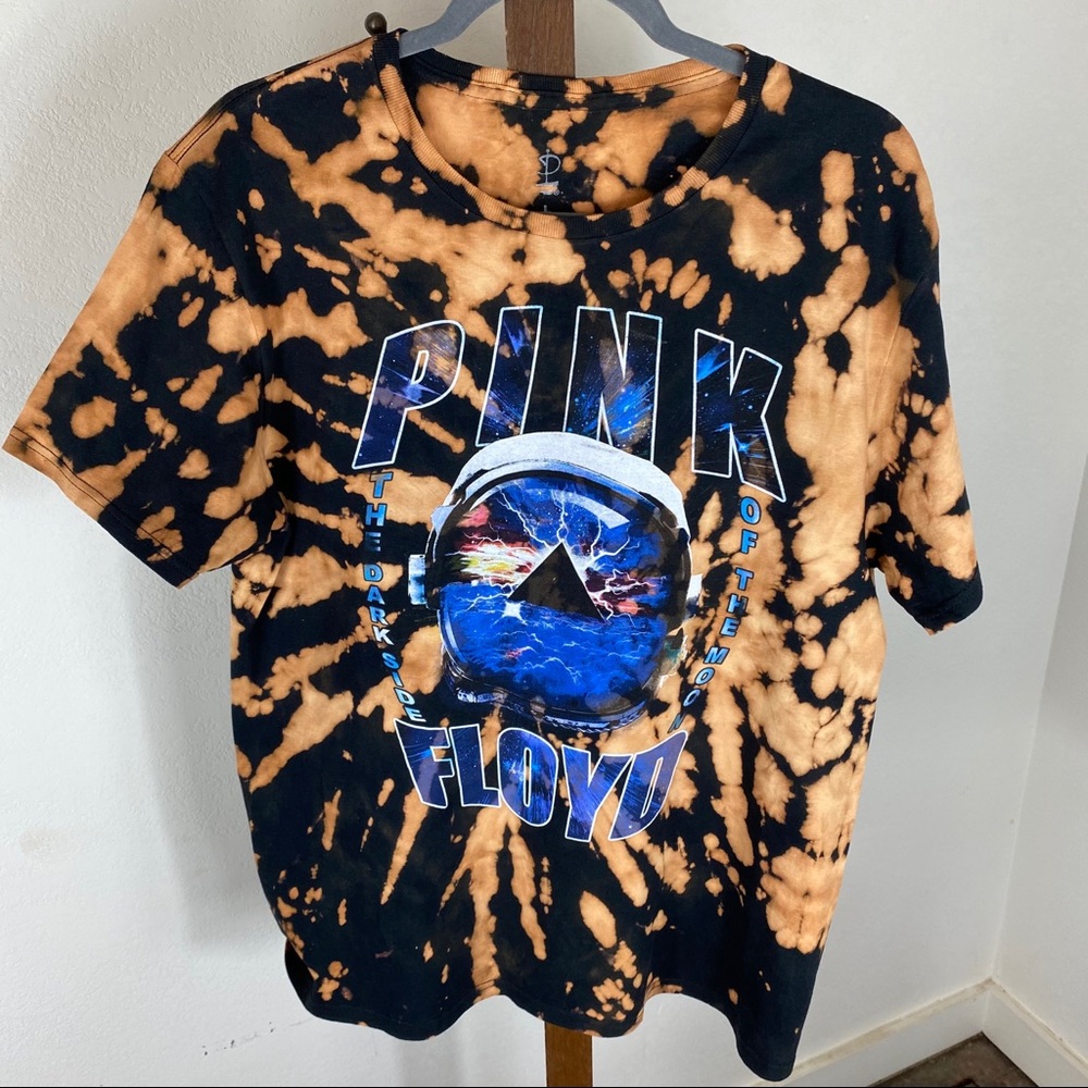 Dyed Pink Floyd shirt. - 617